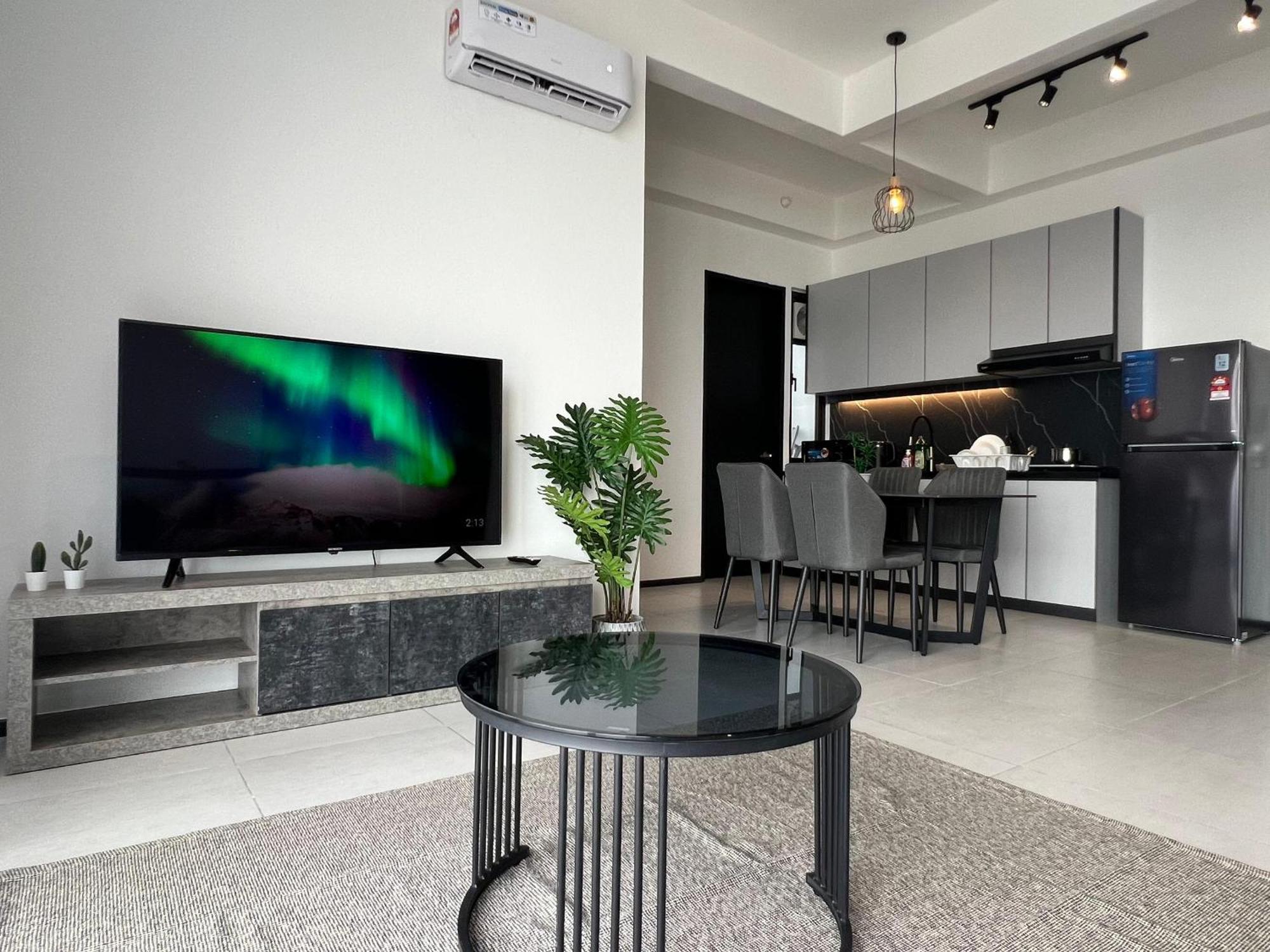 Urban Suites Two Or Three Bedroom Georgetown By Anc Jelutong Dış mekan fotoğraf
