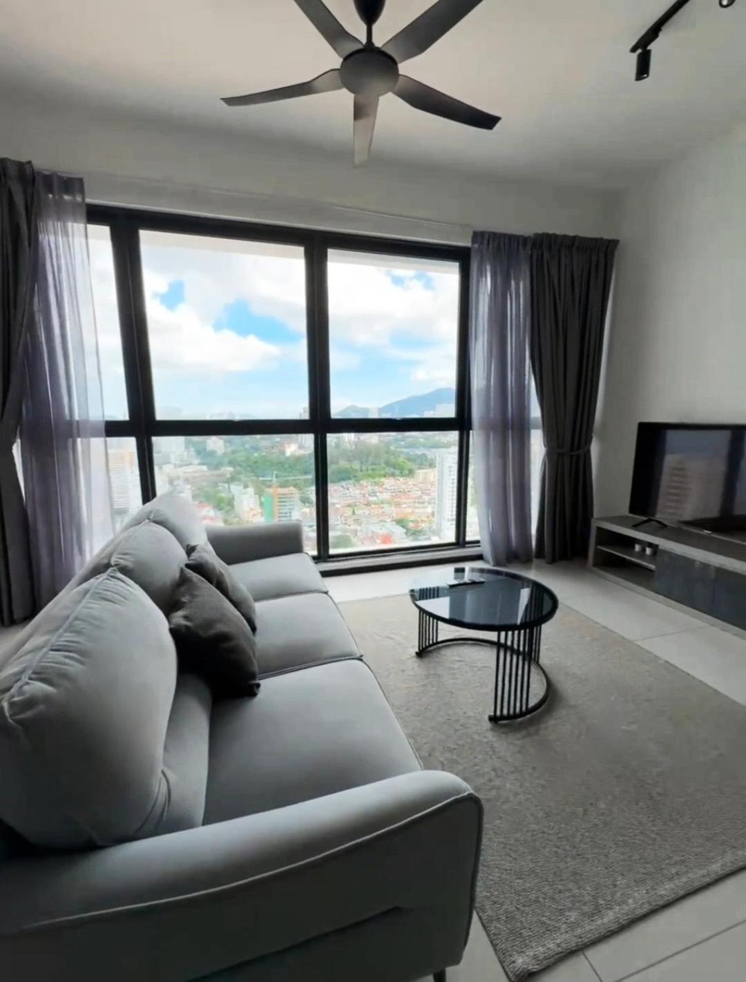 Urban Suites Two Or Three Bedroom Georgetown By Anc Jelutong Dış mekan fotoğraf