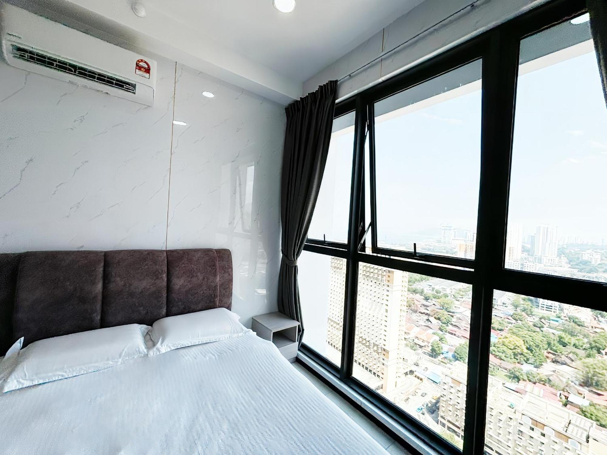 Urban Suites Two Or Three Bedroom Georgetown By Anc Jelutong Dış mekan fotoğraf