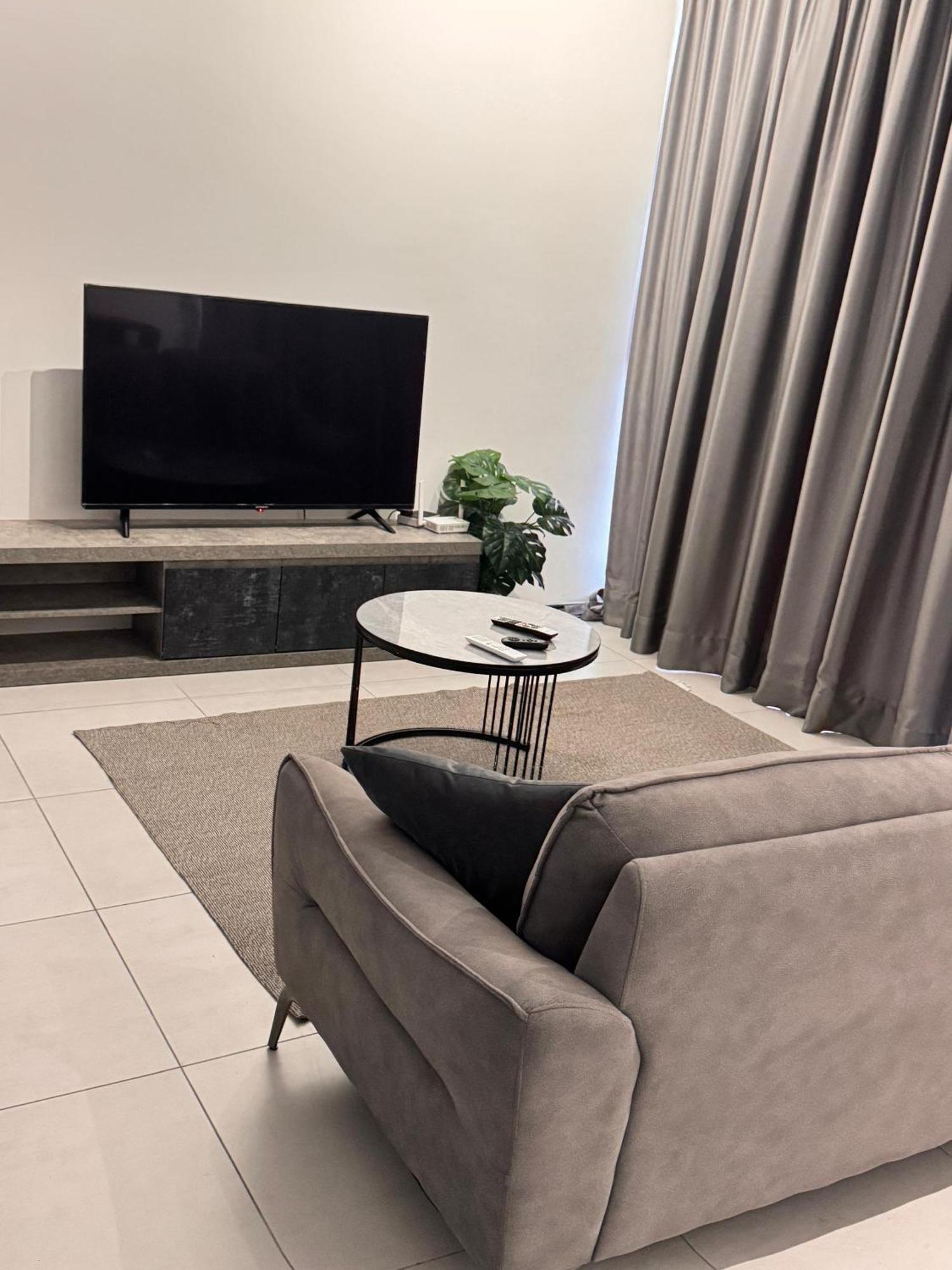 Urban Suites Two Or Three Bedroom Georgetown By Anc Jelutong Dış mekan fotoğraf